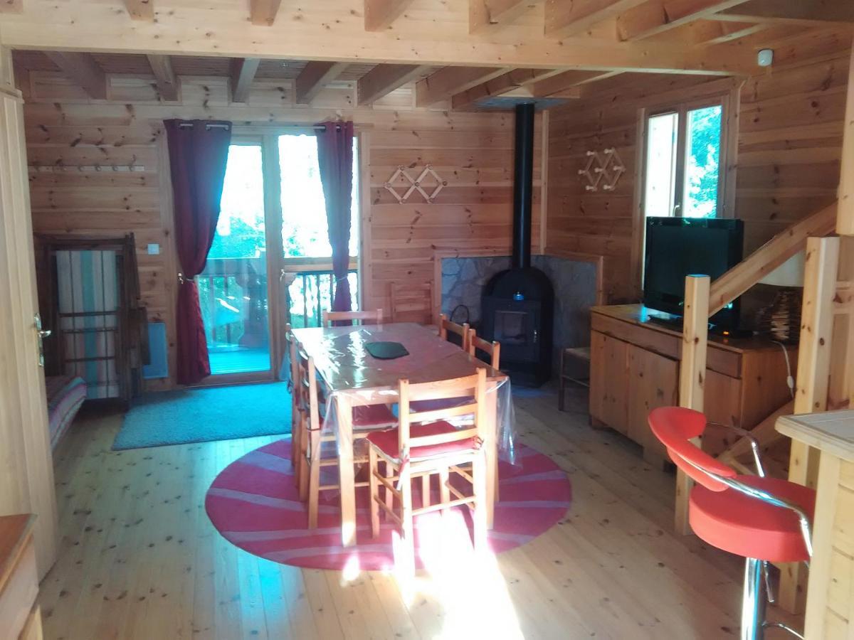 Chalet Bois Au Milieu Des Pyrenees LʼHospitalet-près-lʼAndorre المظهر الخارجي الصورة